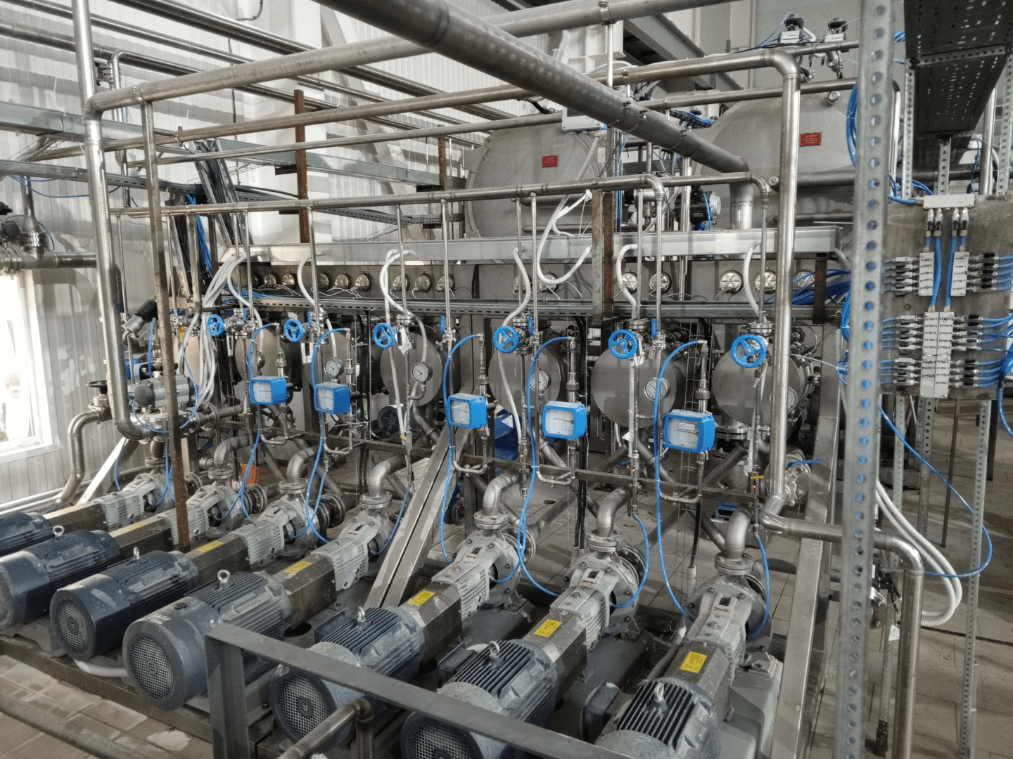 Объём поставки: