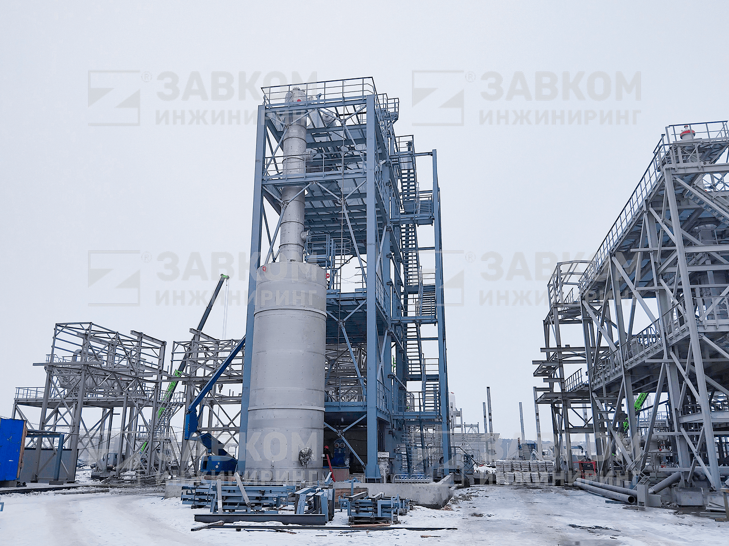 Installation of an amine purification unit from ZAVKOM-ENGINEERING for an industrial alcohol production Plant